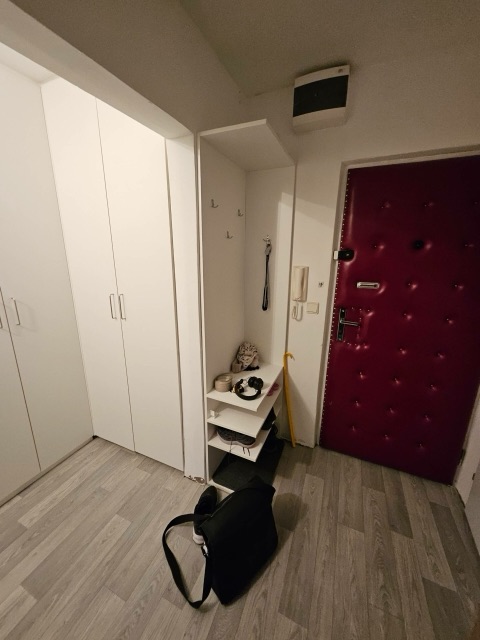 Skříň na míru — hotovo